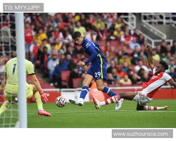 足球明星Son在英超赛场的辉煌历程与球队成就分析